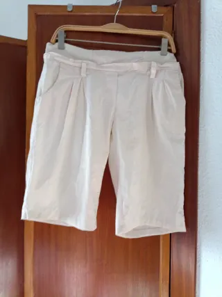 Bermudas de tela beige