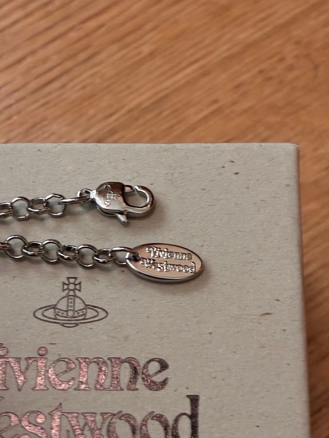 Vivienne Westwood collana rosa