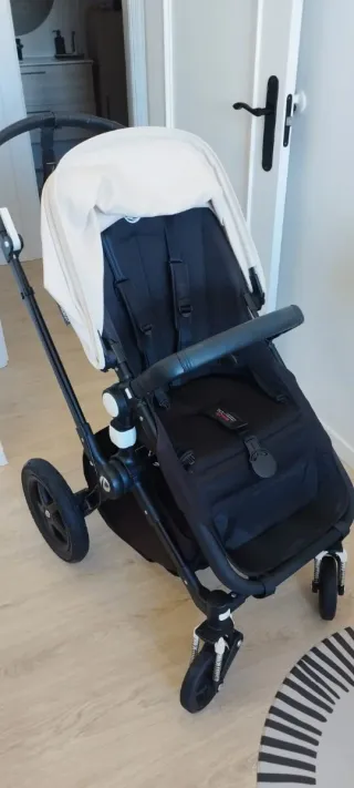 Carro Bugaboo Camaleón 2. Silla paseo y capazo .