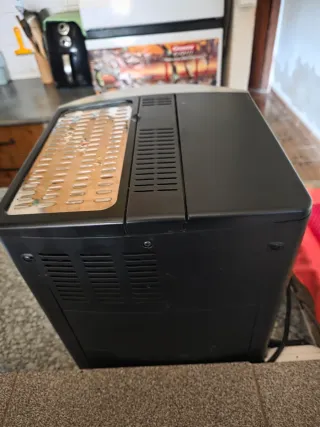 Cafetera DeLonghi Magnifica S