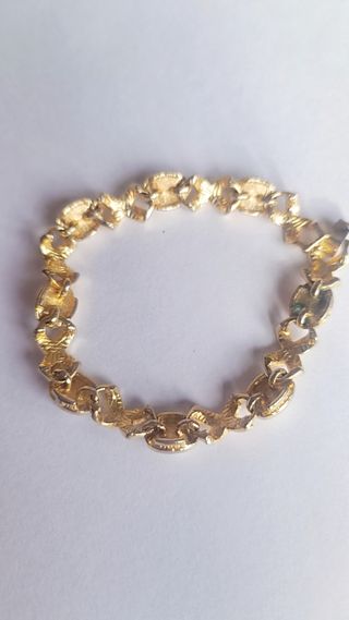 Pulsera vintage chapada en oro y cabujón de perla