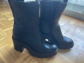 Botines negros tacón ancho caña media