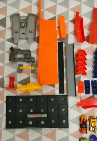 Pista Hot Wheels y Coches