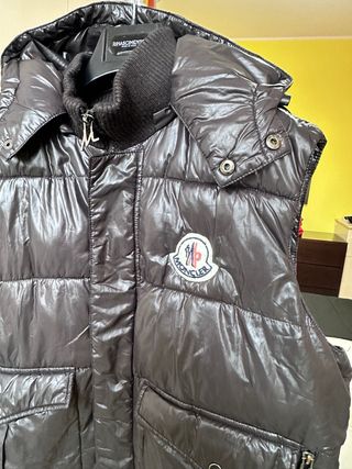 Moncler Gilet Piumino Cappuccio Nero Taglia XL