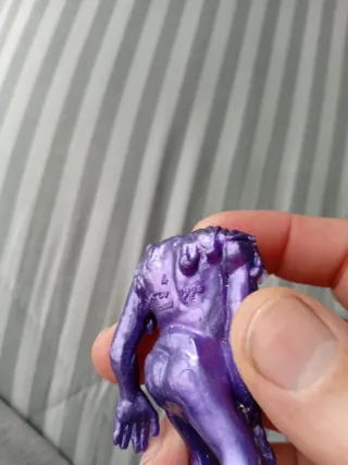 Figura Super Monstruo Comansi Morado