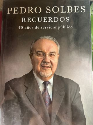 Recuerdos: 40 años de servicio público