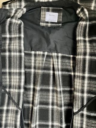 Chaqueta cuadros oversize con bolsillos