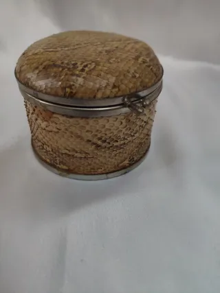 Scatola portagioie rettile vintage