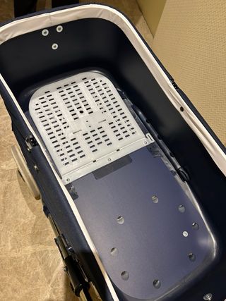 Cochecito Bebé Inglesina Azul Marino, tiene fundas