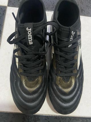 Botas de fútbol Joma negras talla 42