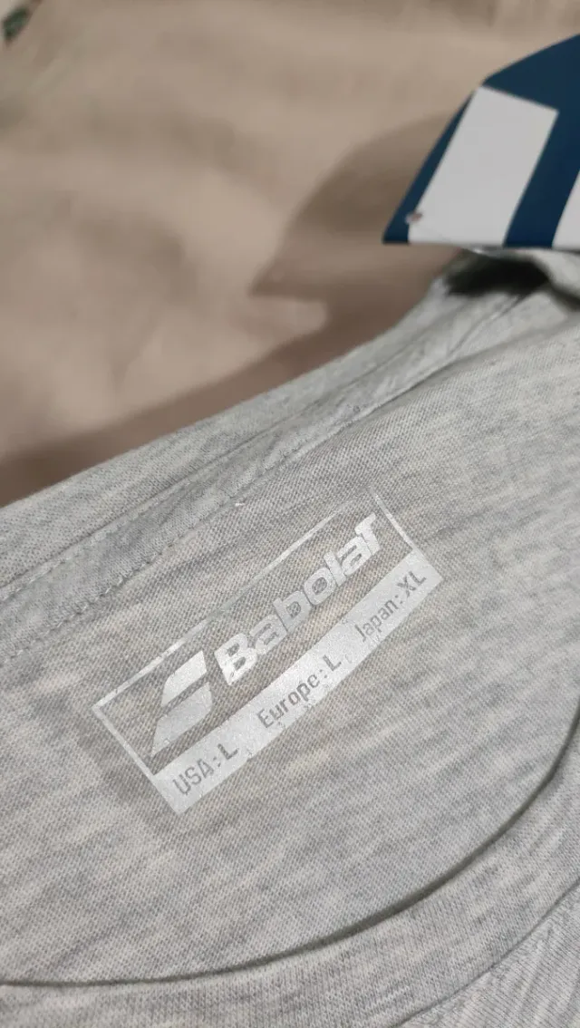 Camiseta Padel Mujer Babolat Gris y Roja