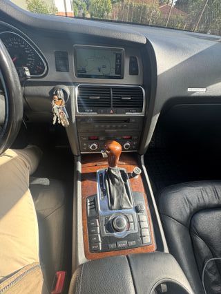 Audi Q7 2006