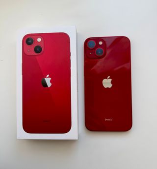 iPhone 13 Rojo 128GB Usado. Excelente estado.