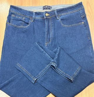 Vaqueros Álvaro Moreno Slim Comfort – Nuevos