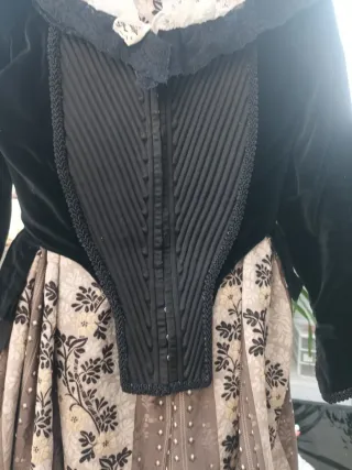 Traje de Fallera Huertana