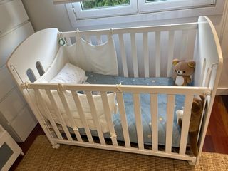 Cuna infantil marca Micuna