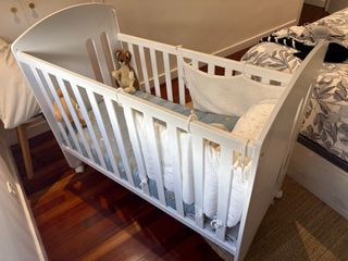 Cuna infantil marca Micuna