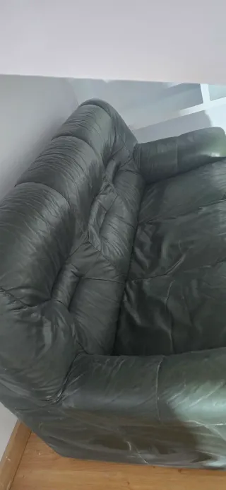 Sofá 3 plazas piel verde jardín