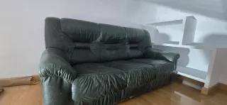 Sofá 3 plazas piel verde jardín