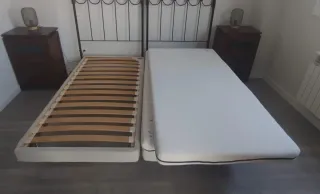 Cama individual IKEA.