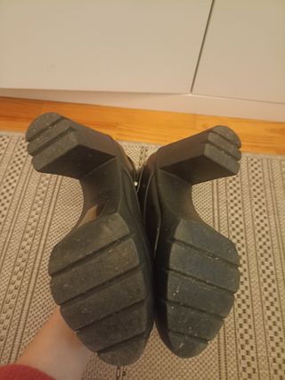 Botas militares tacón negras