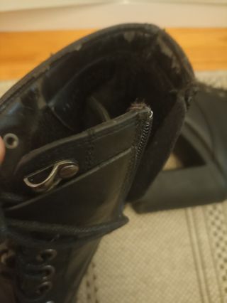 Botas militares tacón negras