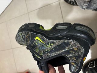 Nike Air Max Plus TN Sustainable black Volt