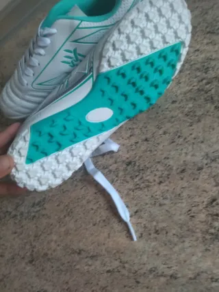 Botas de fútbol nuevas Talla 40