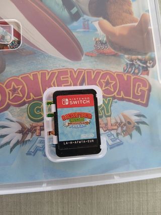 Donkey Kong Country Tropical Freeze Switch