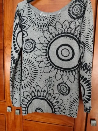 Jersey cuello barco estampado