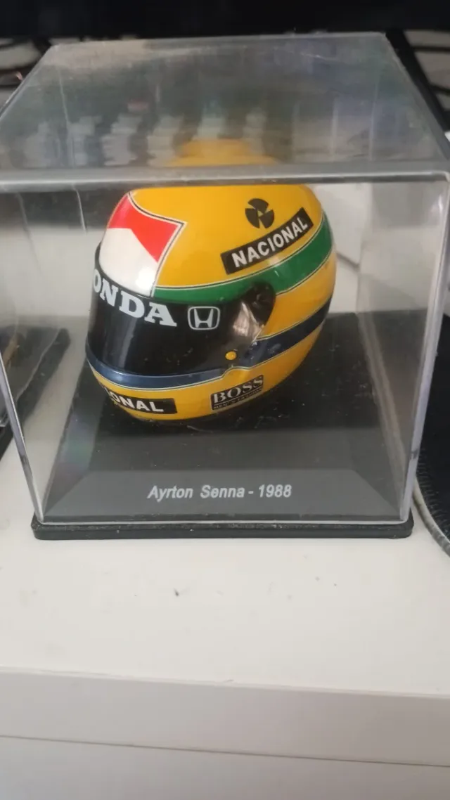 Casco Ayrton Senna 1988 Coleção
