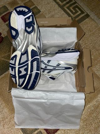 Asics Gel-Kayano 14 Plata/Blanco