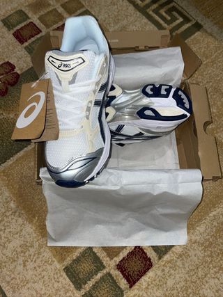 Asics Gel-Kayano 14 Plata/Blanco