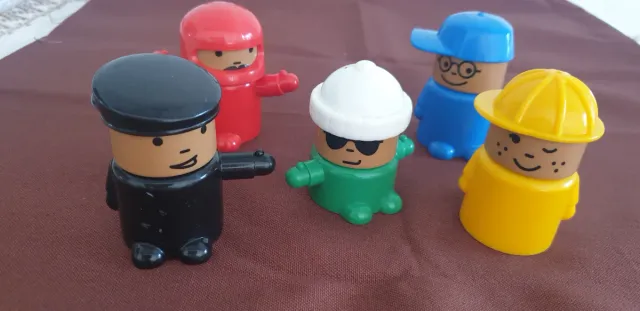 Muñecos encajables y desmontables