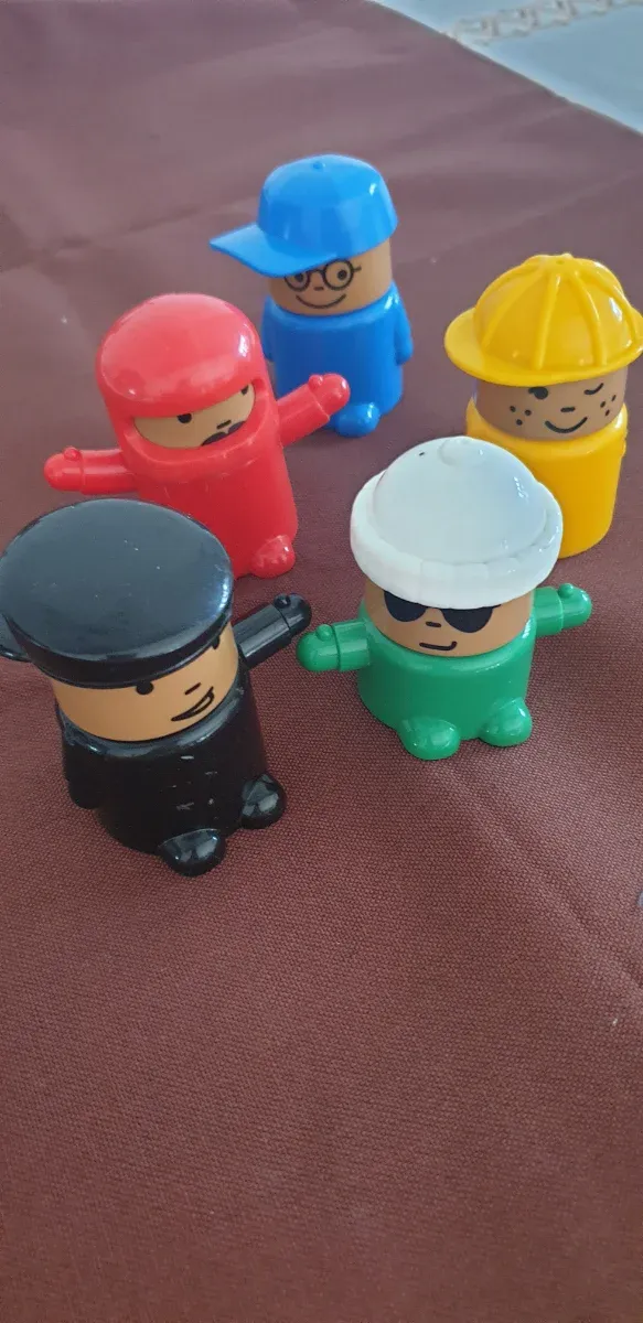 Muñecos encajables y desmontables