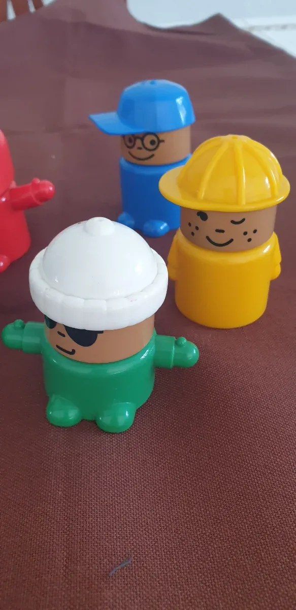 Muñecos encajables y desmontables