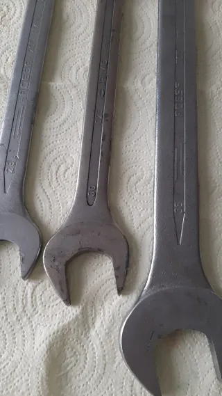 3 Llaves combinadas de acero