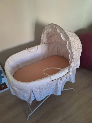 Moisés/Capazo/Cuna con patas bebé