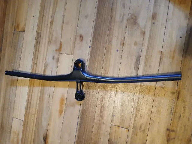 Manillar de carbono para bicicleta mtb