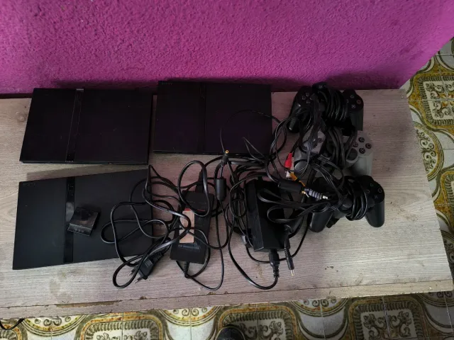 Consola Sony PS2 Slim Negra