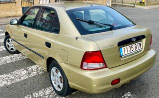 Hyundai Accent 2002