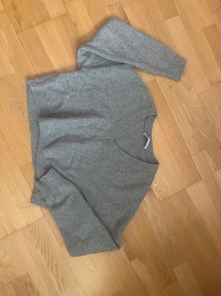 Jersey gris Bershka en oferta