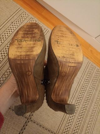 Botines caqui Talla 36