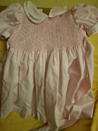 Vestido rosa con frunces