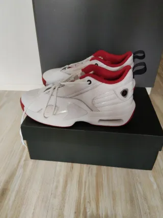 Zapatillas Jordan Max Aura 6. Recoger