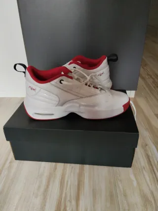 Zapatillas Jordan Max Aura 6. Recoger