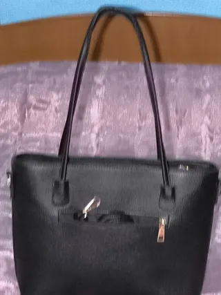 Bolso Tote Guess Negro Casi Nuevo