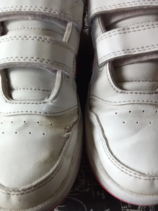 Playeras Adidas Niña Blancas y Rosas