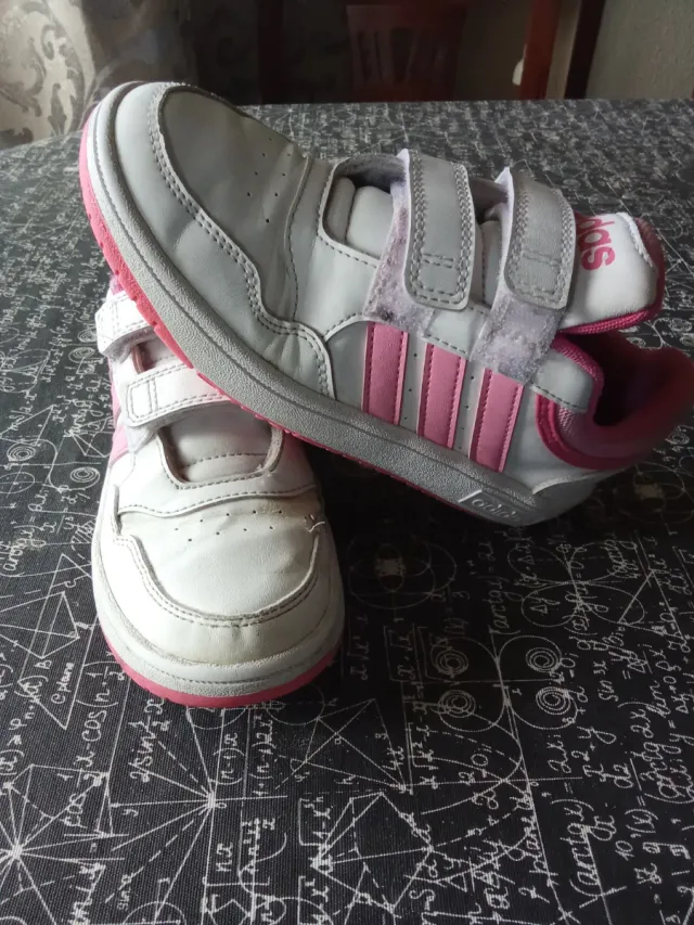 Playeras Adidas Niña Blancas y Rosas