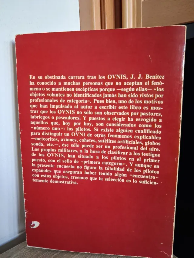 Encuentros en "Montaña Roja" (Spanish Edition)